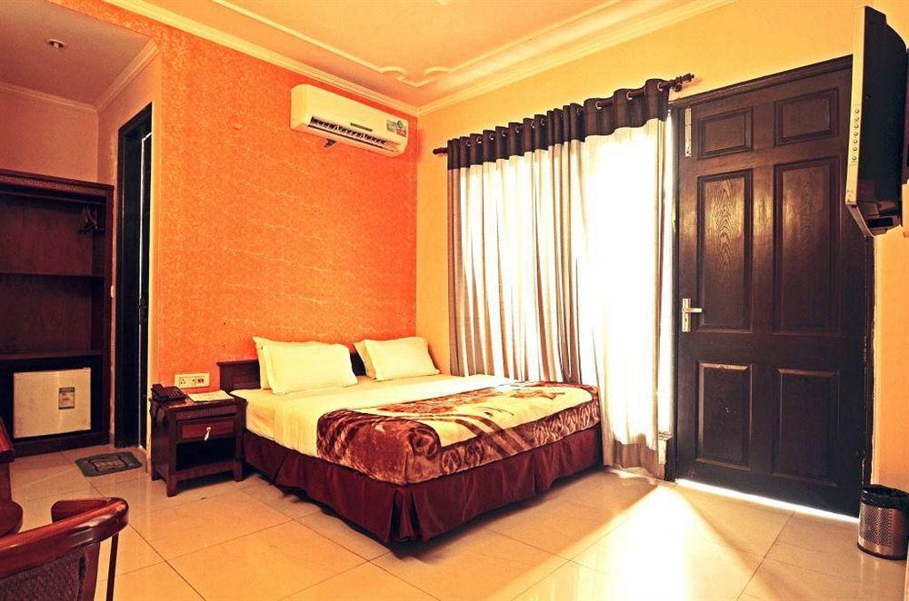Hotel Sunrise Delhi (National Capital Territory of India) Exterior foto